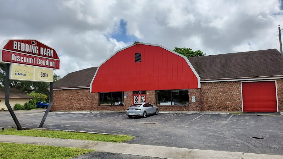 Bedding Barn storefront