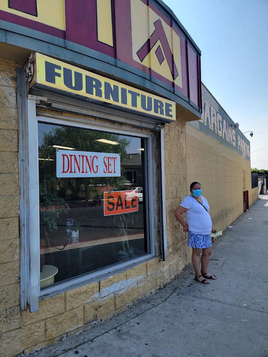 Casamia Furniture and Mattress storefront