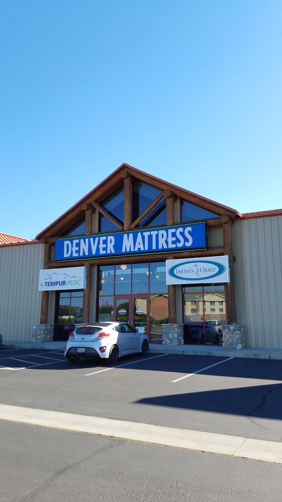 Denver Mattress storefront