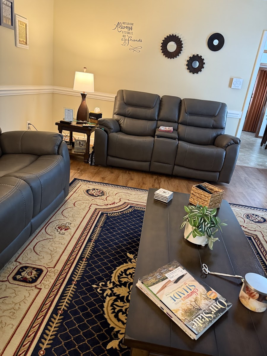 Farmers Home Furniture | Rockingham, NC storefront