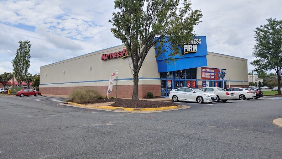 Mattress Firm Clearance Center Central Park storefront