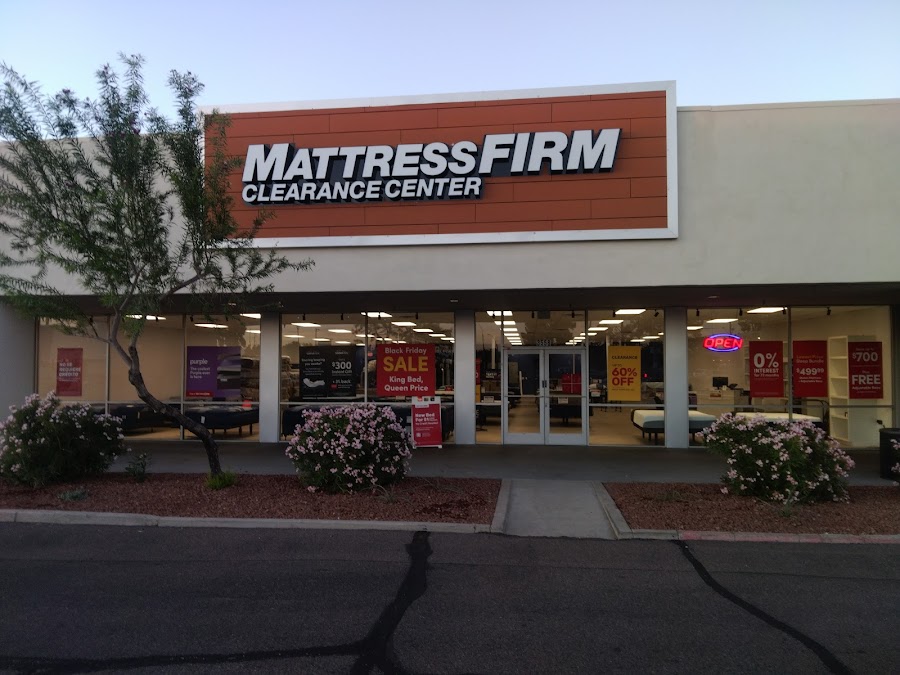 Mattress Firm Clearance Center Palm Glen storefront