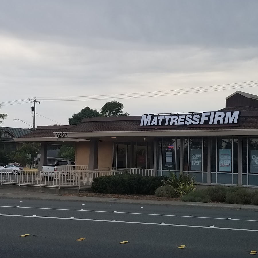 Mattress Firm Coddingtown storefront