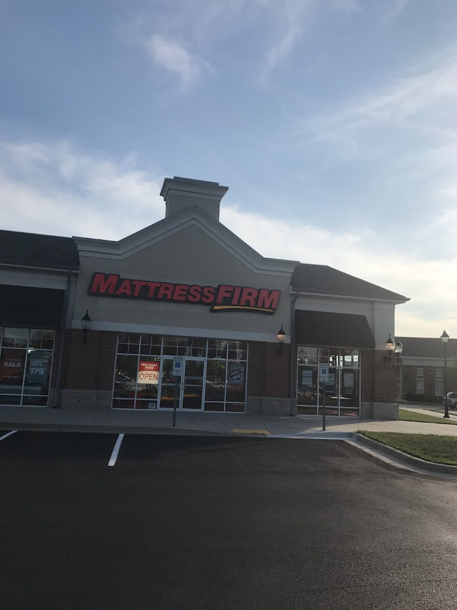 Mattress Firm Easton storefront