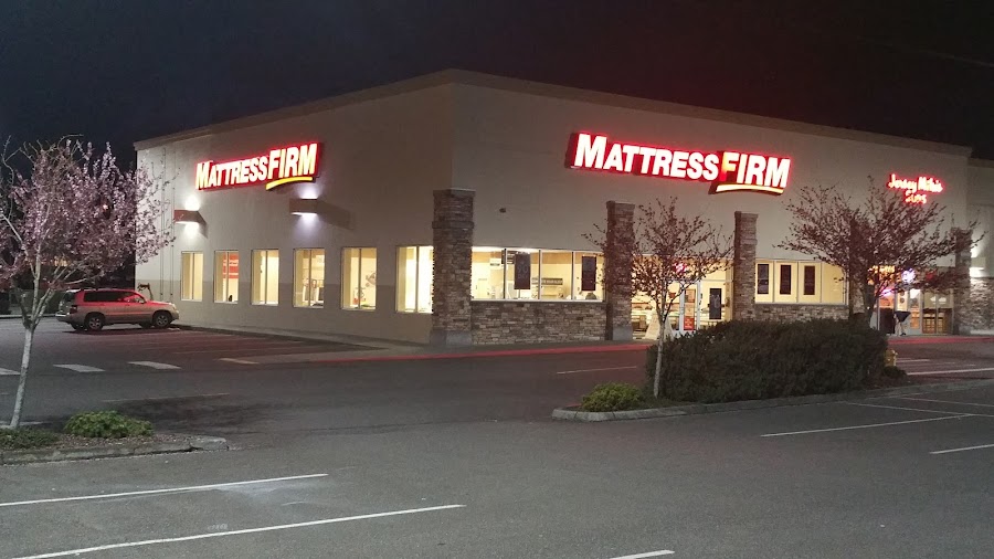 Mattress Firm Everett Mall storefront