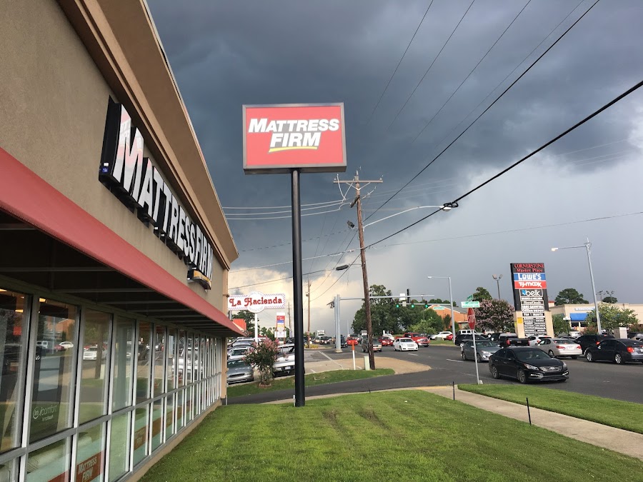 Mattress Firm storefront