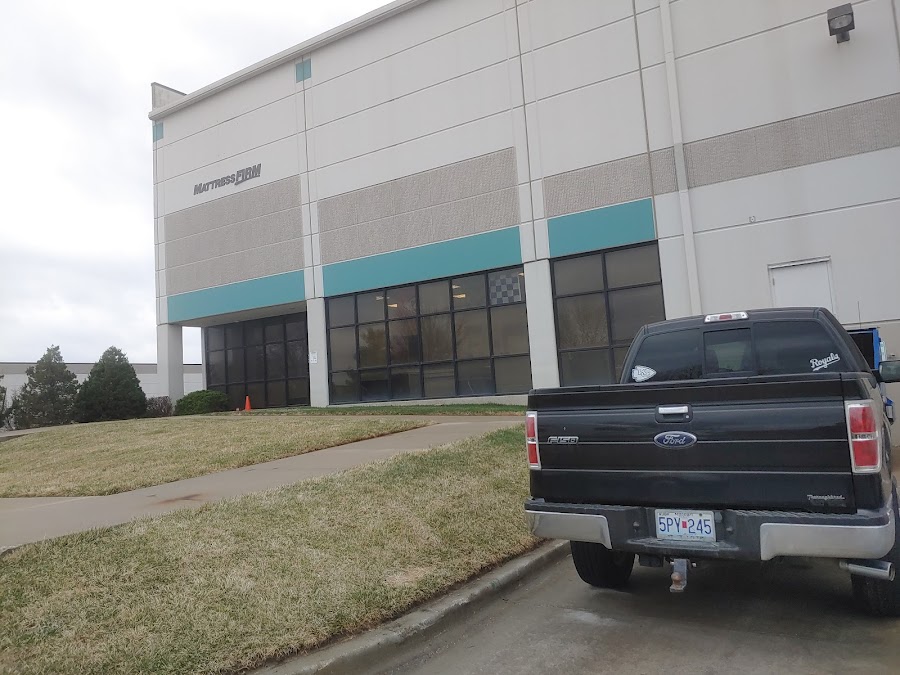 Mattress Firm Kansas City Warehouse storefront