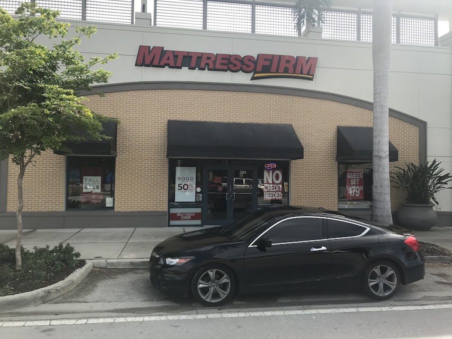 Mattress Firm Midtown Miami storefront