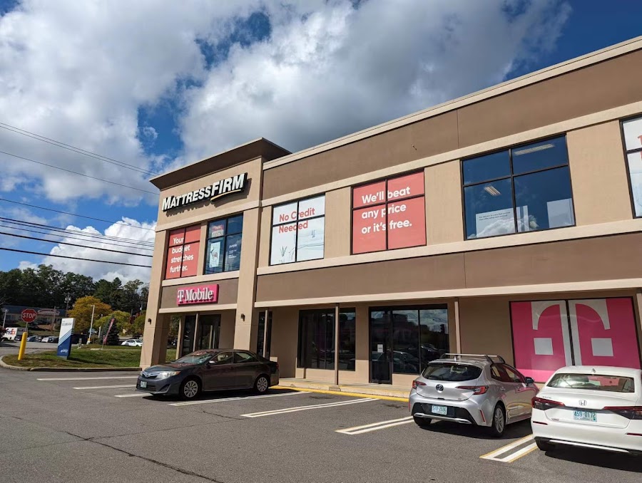 Mattress Firm Nashua storefront