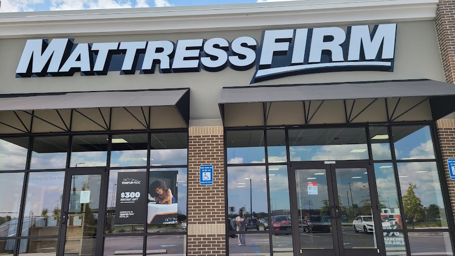 Mattress Firm Pooler Parkway storefront