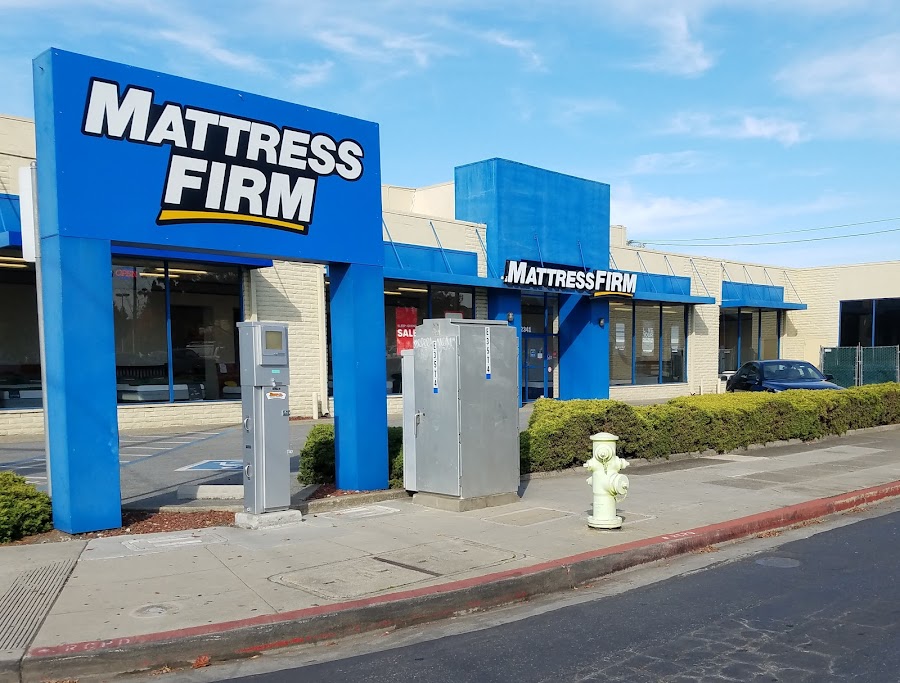 Mattress Firm Redwood City storefront