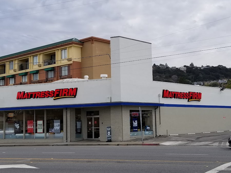 Mattress Firm storefront