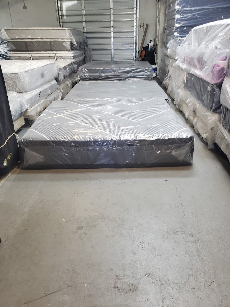 Mattress Joint storefront