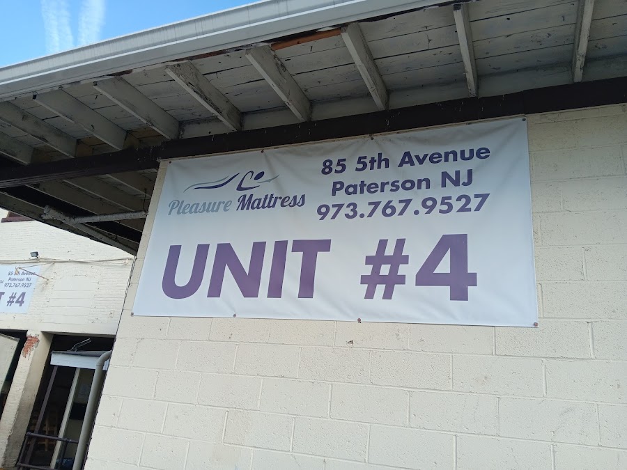 Mattress Liquidators storefront