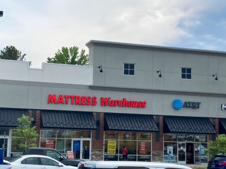 Mattress Warehouse storefront