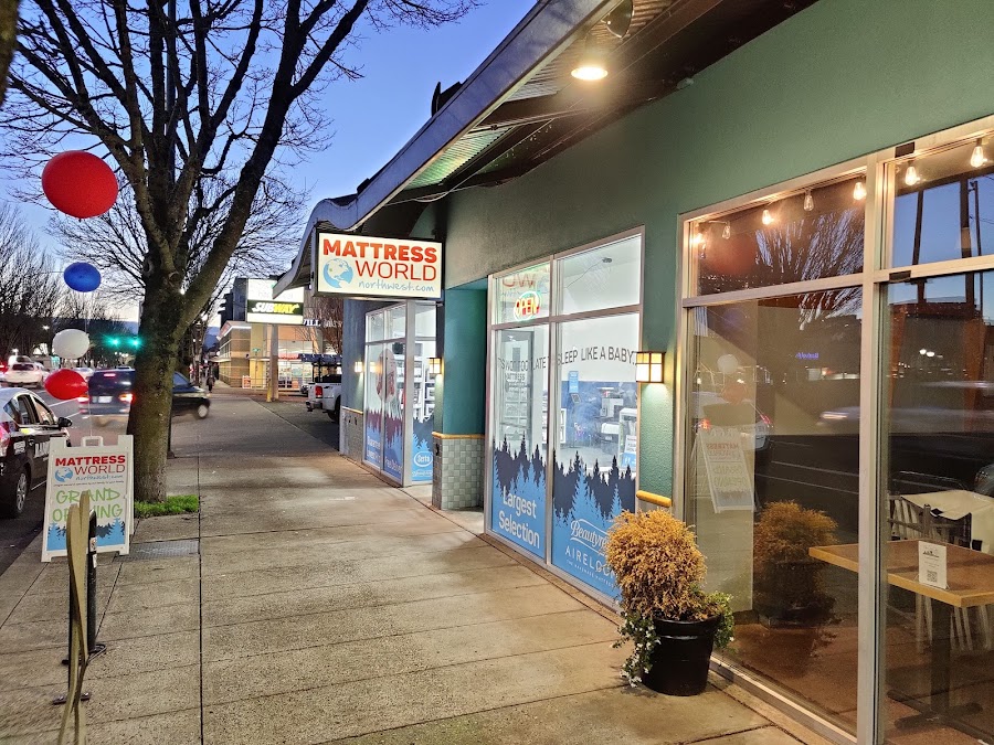 Mattress World Northwest Downtown Portland storefront