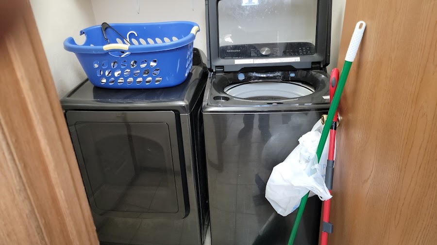 National TV Sales & Rental storefront