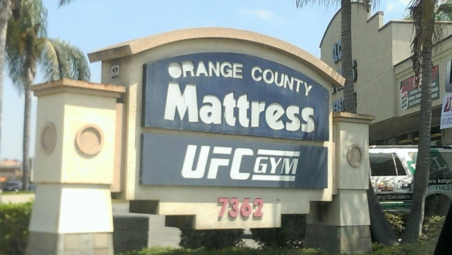 Orange County Mattress storefront