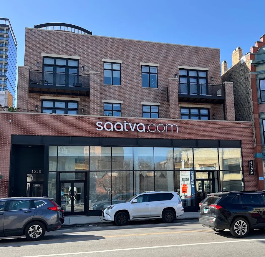 Saatva storefront