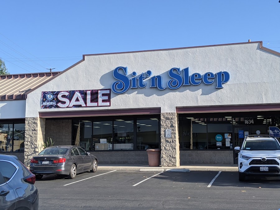 Sit 'n Sleep storefront
